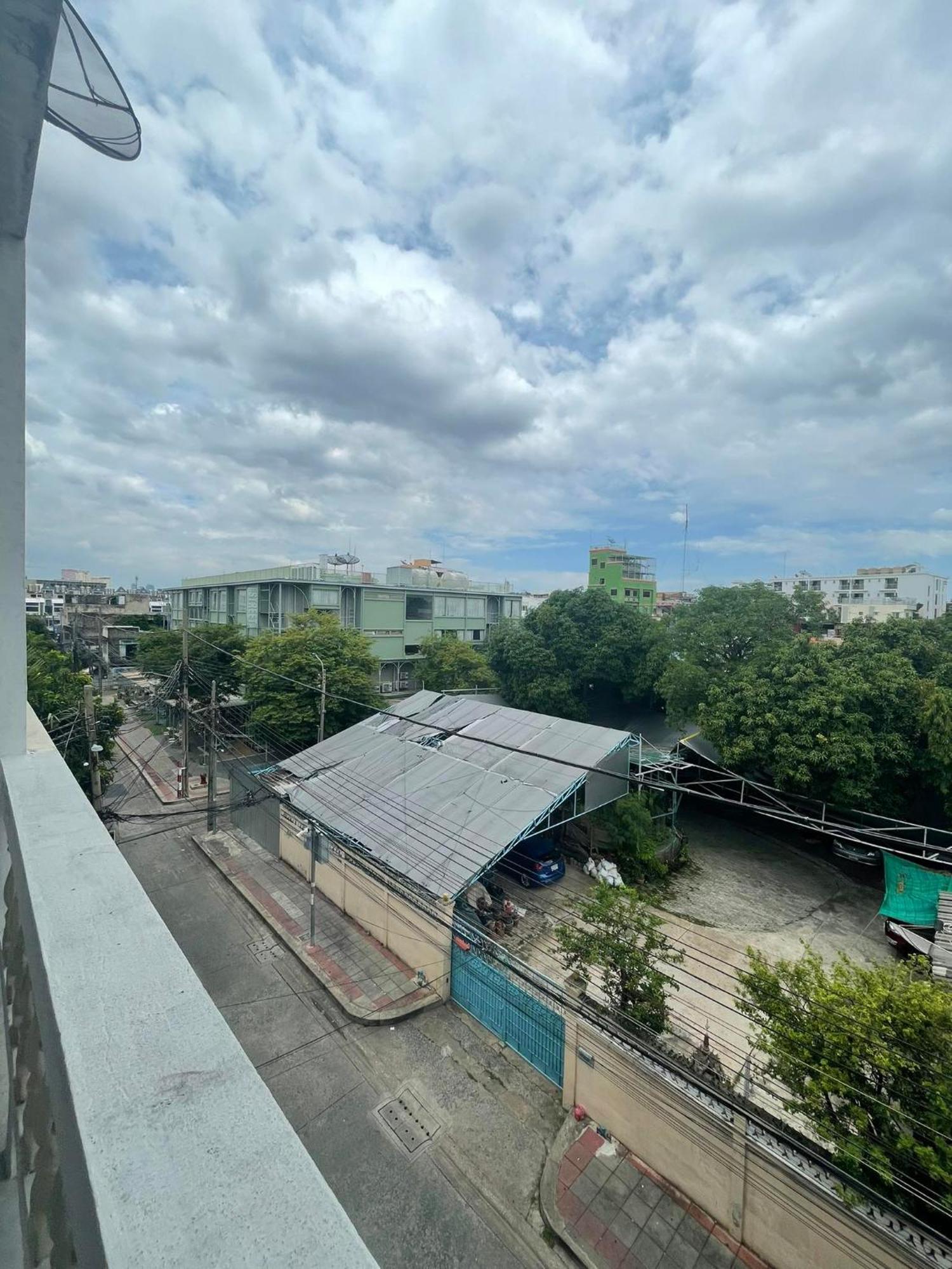 Happy Hope Hostel Bangkok Luaran gambar